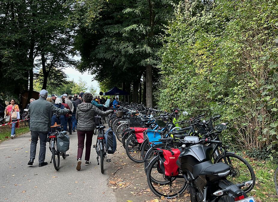 Bauernmarkt Haus Hohenbusch Bauernmarkt Haus Hohenbusch